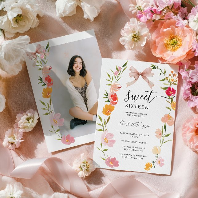 Boho Wildflowers Pink Coquette Bow Photo Sweet 16 Einladung (Boho Wildflowers Pink Coquette Bow Photo Sweet 16 Invitation)