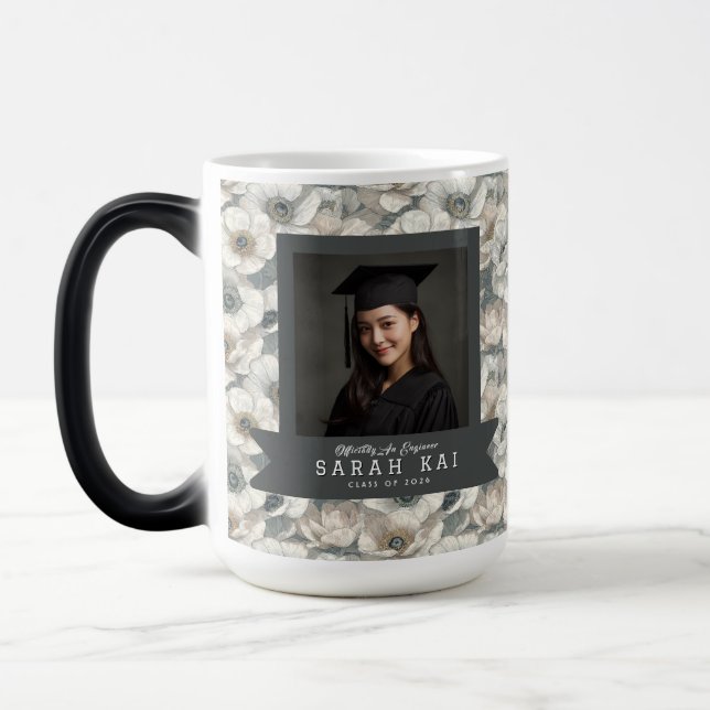 Bold Anemones Pattern Grandaughter Graduation Verwandlungstasse (Links)