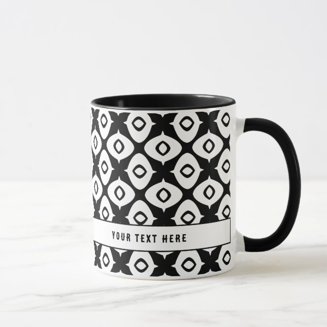 Bold Black and White Symmetrical Arabesque Pattern Tasse (Rechts)