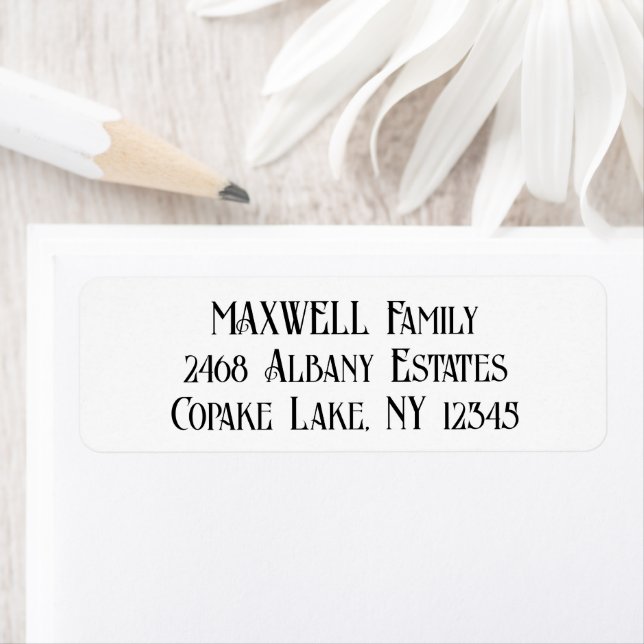 Bold Black Elegant Typografy Family Name (Insitu)