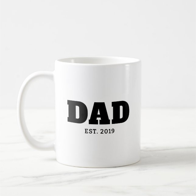 Bold Black & White Text Est Year Dad Kaffeetasse (Links)