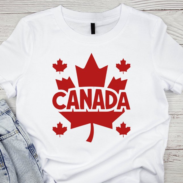Bold Canada Maple Leaf T-Shirt (Von Creator hochgeladen)