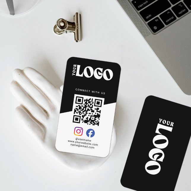 Bold Connect with US QR Code Logo Social Media Visitenkarte (Von Creator hochgeladen)