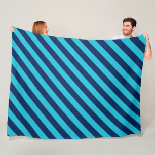 Bold Diagonal Bright Blue und Navy Stripes Fleecedecke