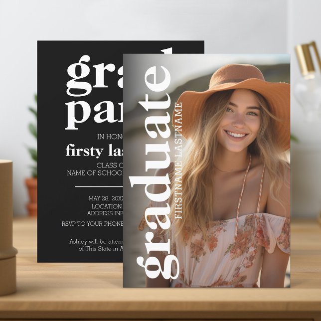 Bold Graduate Foto - Typografie - Grad Party Einladung (Graduation Party Invitation and Announcement with Photo)