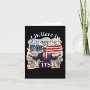 Bold Gritty Retro politische Slogan America First  Karte
