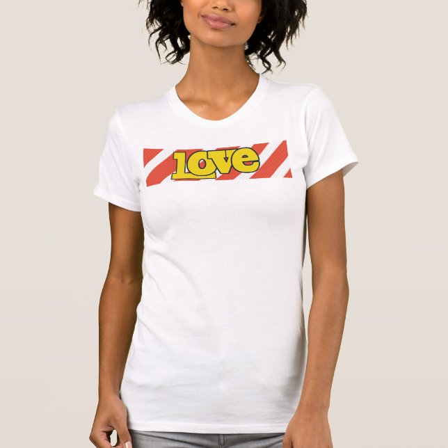 Bold LOVE – Vibrant Illustration Design T-Shirt (Vorderseite)