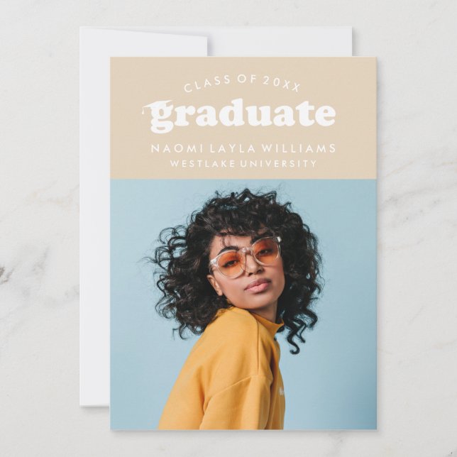 BOLD MODERN RETRO GRADUATE | EINLADUNG VON ABSCHLÜ (Vorderseite)