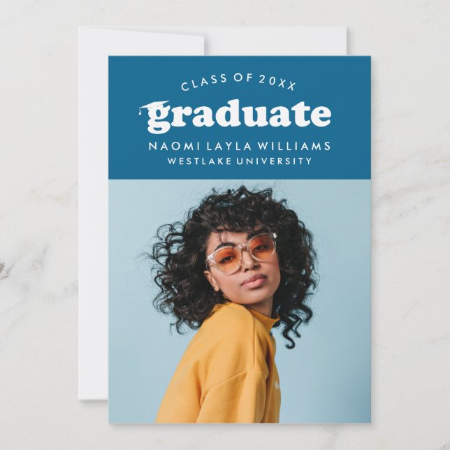 BOLD MODERN RETRO GRADUATE | EINLADUNG VON ABSCHLÜ (Vorderseite)