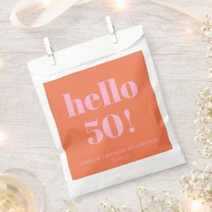 Bold Modern Simple Orange Pink 50. Geburtstagspart Geschenktütchen