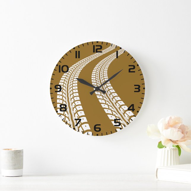 Bold Off-Road Tire Track Rugged Automotive Große Wanduhr (Von Creator hochgeladen)