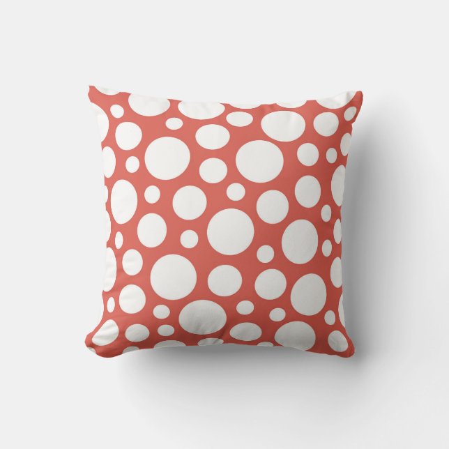 Bold Polka Dot Pattern Kissen (Vorderseite)