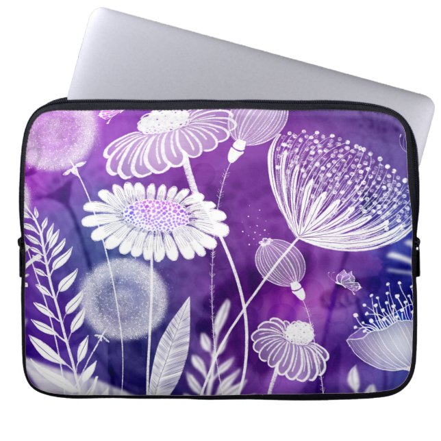 Bold Purple and Violet Wild Flower Art Laptopschutzhülle (Vorderseite)