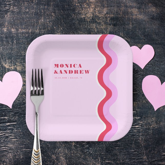 Bold Retro Wave Ästhetische Rosa und Rote Hochzeit Pappteller (Von Creator hochgeladen)