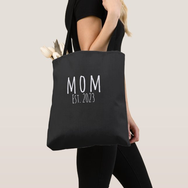 Bold White Script  Black Established Mom  (Von Nahem)