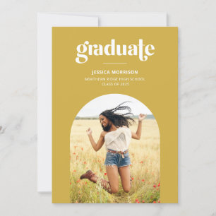Bold Yellow Graduate Trendy Typografy Abschluss Einladung