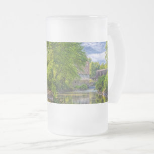 Bollinger-Mühle und Burfordville Covered Bridge Mattglas Bierglas
