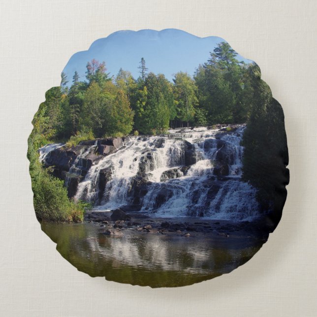 Bond Falls Round Kissen (Vorderseite)