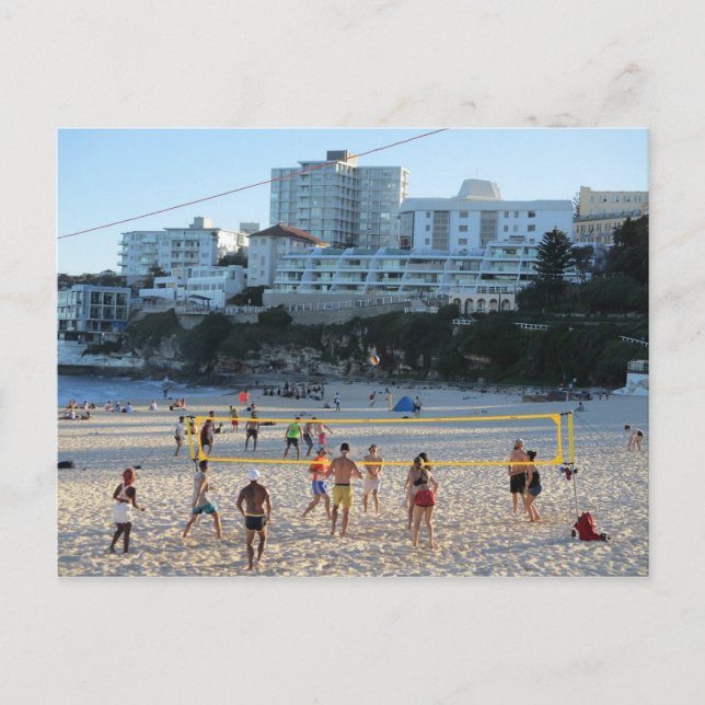 Bondi Beach Volleyball Game Postkarte (Vorderseite)
