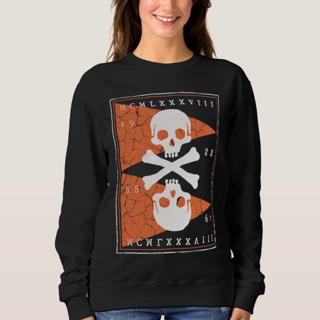 Bones and Skulls Pirate  2 Sweatshirt (Vorderseite)