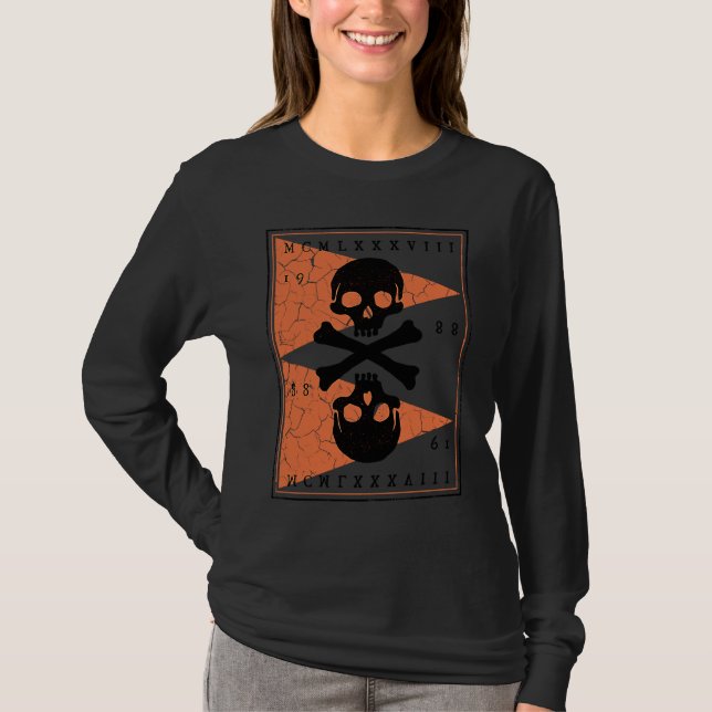 Bones and Skulls Pirate  3 T-Shirt (Vorderseite)