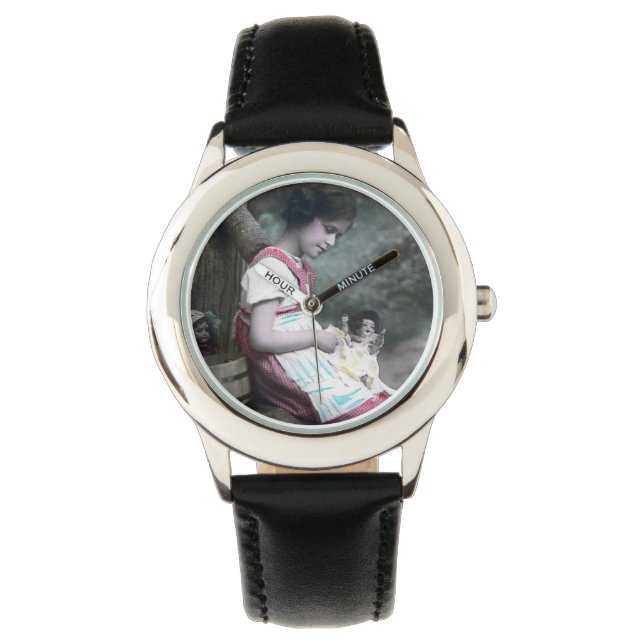 Bonne Année Vintag Girl with Dolll Armbanduhr (Vorderseite)