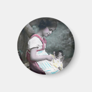 Bonne Année Vintag Girl with Dolll Magnet