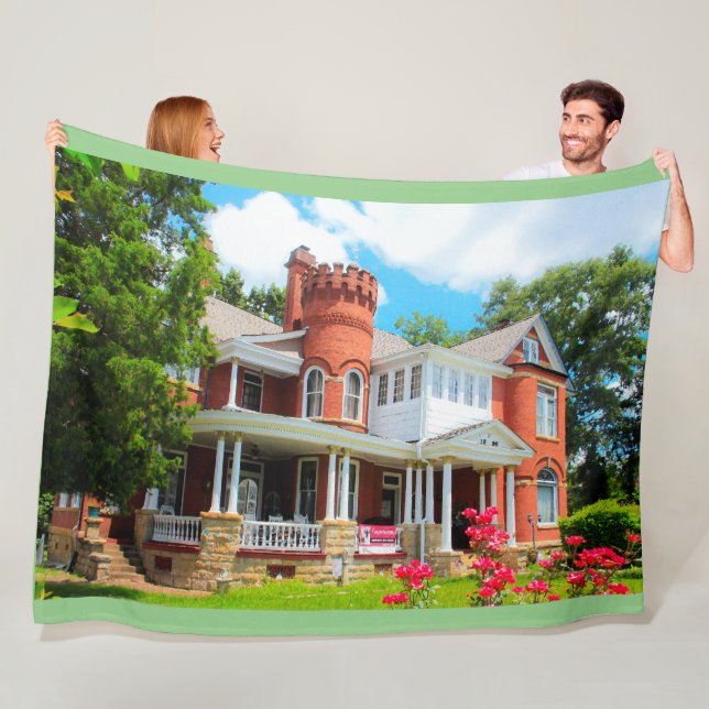 BONNIE CASTLE Fleece Blanket (Beispiel)
