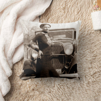 Bonnie Parker von Bonnie und Clyde Kissen