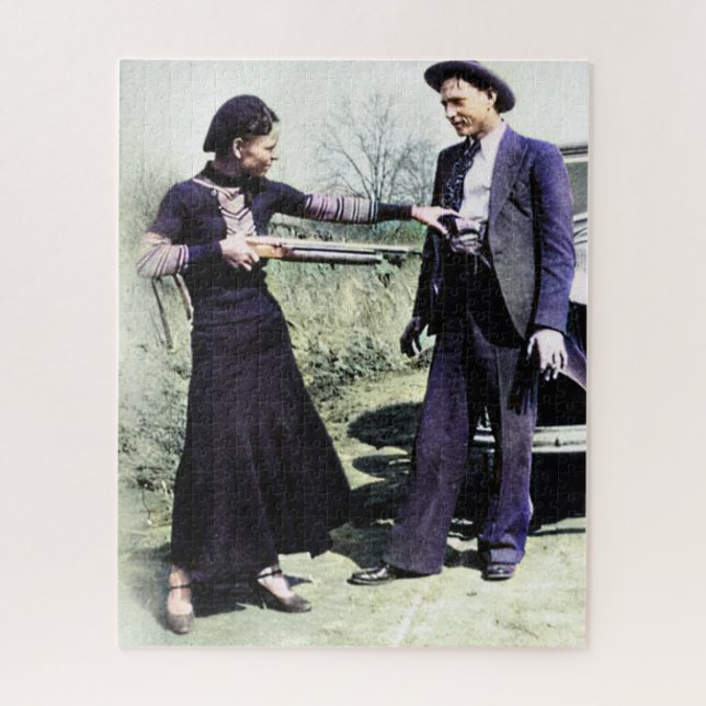 Bonnie und Clyde Fooling um 1934 Color Redux Puzzle (Vertikal)