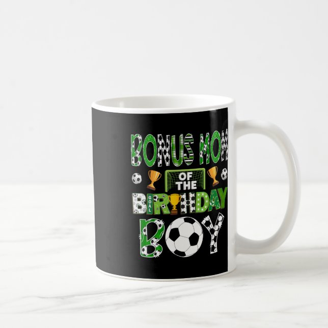 Bonus Mom Of The Birthday Boy Soccer Player Game D Kaffeetasse (Rechts)