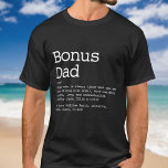 Bonus Vater Stepdad Definition Modern T-Shirt<br><div class="desc">Personalisieren Sie für Ihren besonderen Bonus Vater,  Stiefvater oder Stiefvater,  um ein einzigartiges Geschenk für Vatertag,  Geburtstag,  Weihnachten,  oder jeden Tag,  den Sie gewollt,  um zu zeigen,  wie viel er für Sie bedeutet. Eine perfekte Art,  ihm zu zeigen,  wie phantastisch er jeden Tag ist. Entwickelt von Thisisnotme©</div>