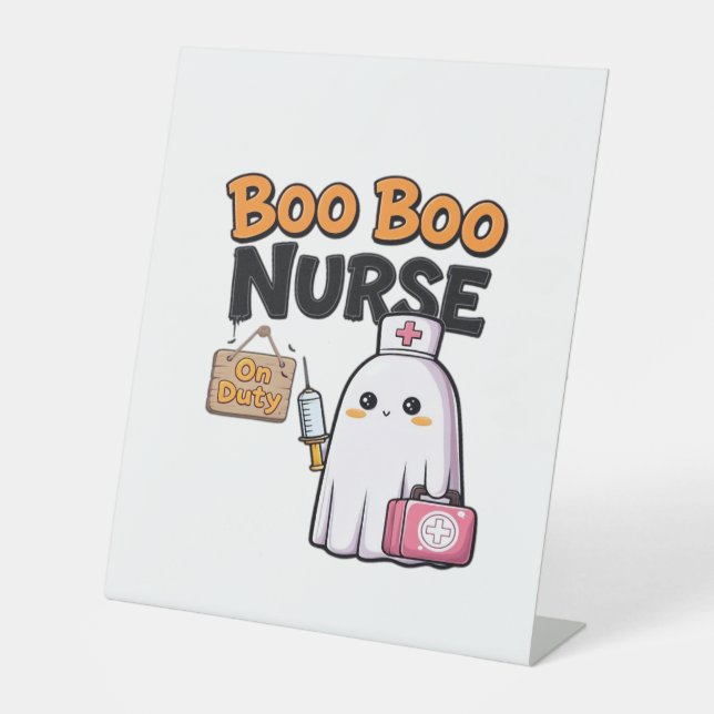 Boo Boo Nurse on Duty Classic T - Shirt Sockelschild (Vorderseite)
