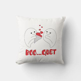 BOO...QUET KISSEN
