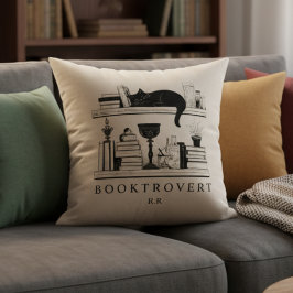 Booktrovert Book Lover's Monogrammed Kissen