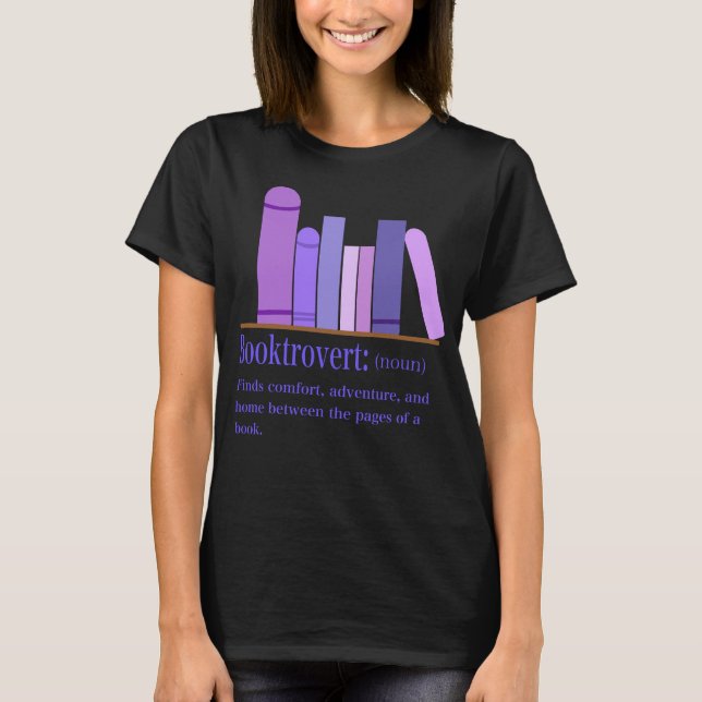Booktrovert Definition – Cozy Book Lover Design T-Shirt (Vorderseite)