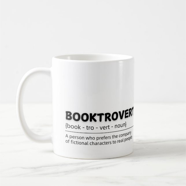 Booktrovert: Fiktion über die Tasse der Realität (Links)