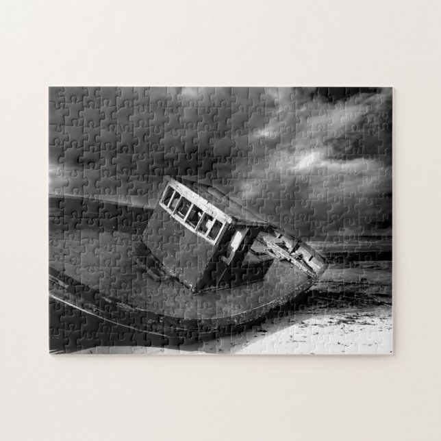 Boot bei Erholung am Strand. Puzzle (Horizontal)