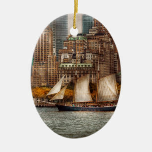 Boot - Governors Island, NY - Lower Manhattan Keramikornament
