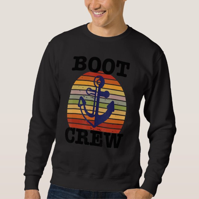 Boot mit Boot-Crew Sweatshirt (Vorderseite)