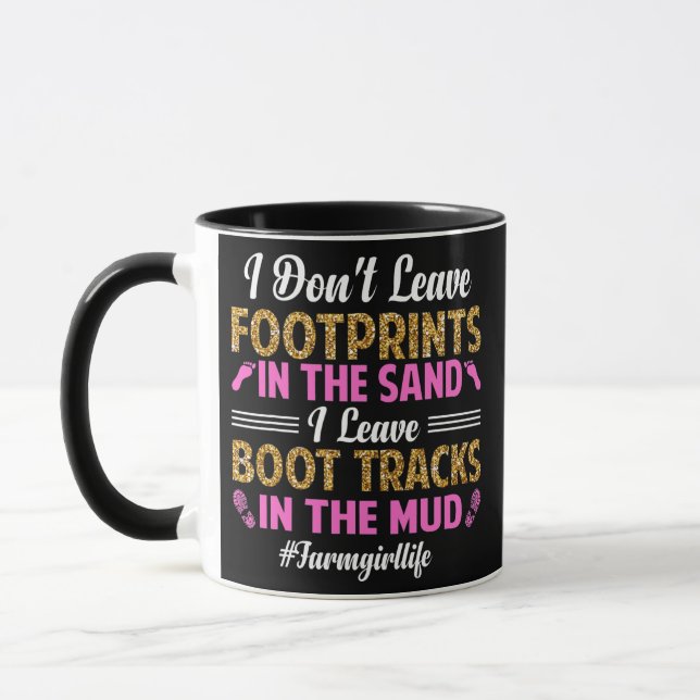 Boot Tracks in der Niedlichen Farm Girl Life Funny Tasse (Links)