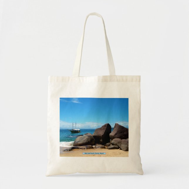 Boot und Strand, Paraty, Brasilien Tragetasche (Vorne)