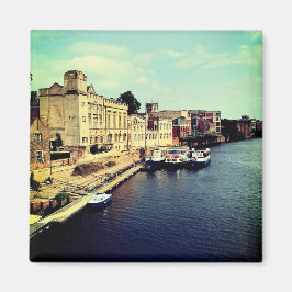 Boote , am Fluss Magnet