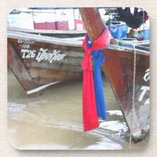 Boote auf den Phi-Phi-Inseln des Strand- , Untersetzer