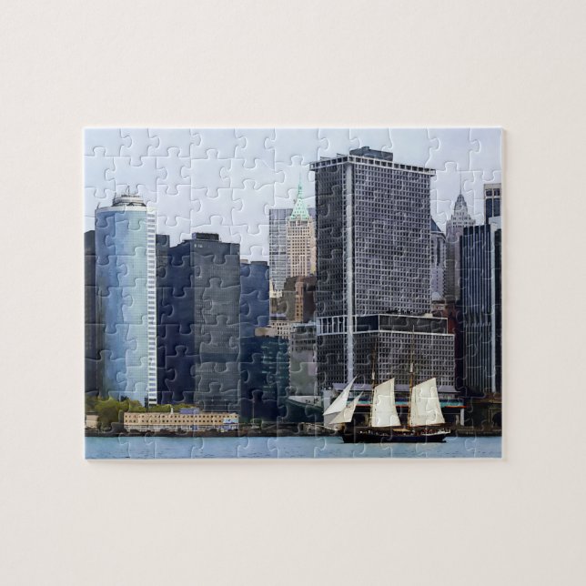 Boote - Schoner gegen die Skyline von Manhattan Puzzle (Horizontal)