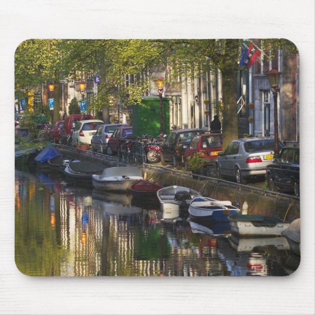 Boote und Gebäude entlang des Kanals, Mousepad (Vorne)