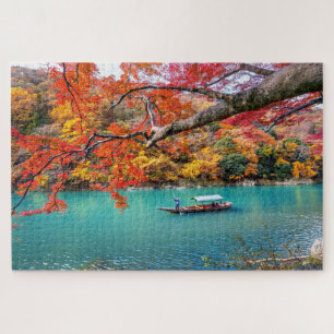 Bootfahren auf dem Fluss im Herbst Kyoto Japan Rei Puzzle