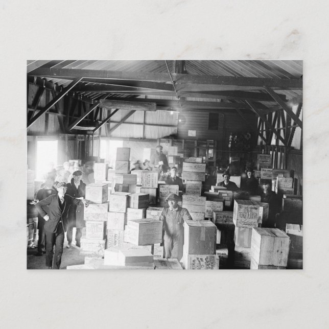 Bootleg Whiskey Warehouse, 1920 Postkarte (Vorderseite)