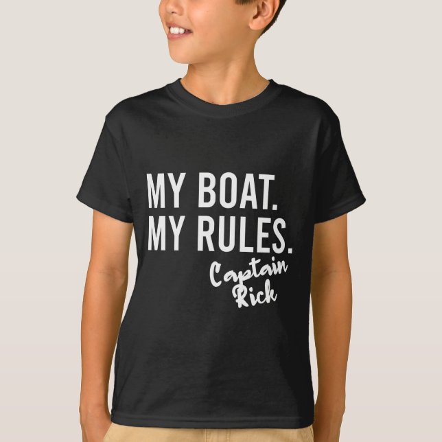 Bootregeln Kapitän Rick Bootsname Leistung T-Shirt (Vorderseite)