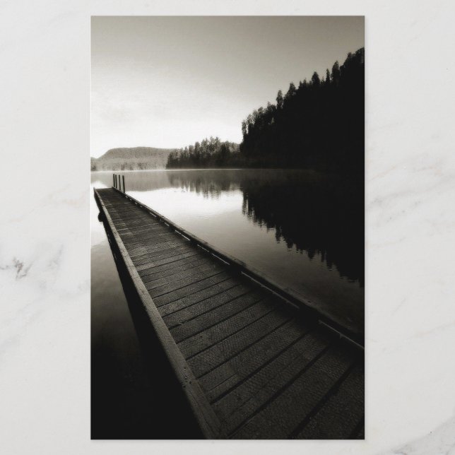 Bootsanlegestelle am See (Vorderseite)